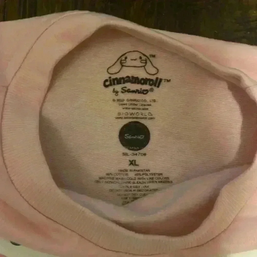 Cinnamoroll Sweatshirt SZ XL - Picture 3 of 4